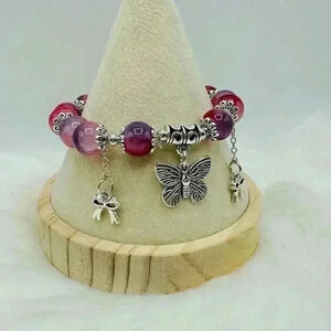 Berry Gradient Glass Bead Bracelet with Butterfly Charms